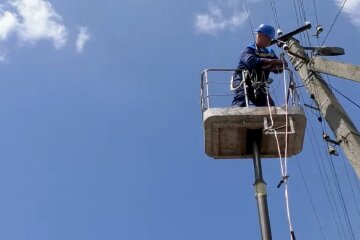 Графики отключения света в Полтавской области на 26 декабря
