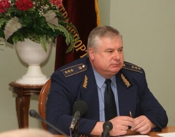 Остапчук Виктор Николаевич
