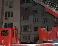Пожежа у висотці Одеси, рятувальники провели термінову евакуацію: що відомо