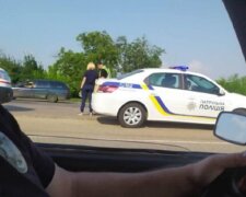 Полицейские попали в аварию на служебном авто под Одессой: "перевозили заключенного