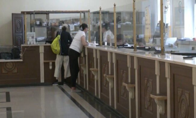 Гуманітарна допомога для пенсіонерів в Харкові та області