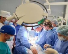 Украинец подарил своему сыну вторую жизнь: детали уникальной операции
