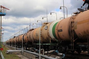 Россия возобновляет экспорт битума, чтобы заставить Украину финансировать боевиков на Донбассе - эксперт