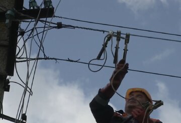 Графіки відключення світла у Київській області на 2 квітня