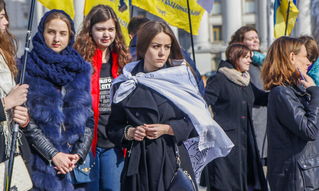 ”Вихідні в ці дні”: Українські жінки висунули незвичайні вимоги владі