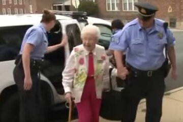 102-year-old-St-Louis-woman-checks-arrest-off-bucket-list