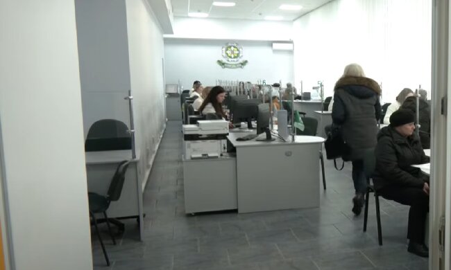 Денежная помощь для пенсионеров в Черкасской области