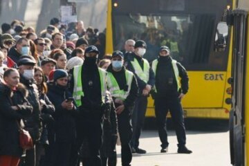 Нові правила роботи транспорту після 22 травня, буде важко: "Тотальний режим..."