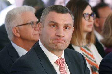 Розгнівані кияни зважилися на крайні заходи, вражаюче фото: "Кличко, включи..."