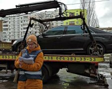 У киевлянина отобрали авто средь бела дня: сильно задолжал