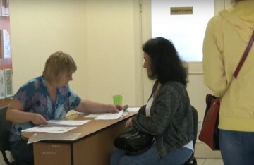 Денежная помощь для пенсионеров в Сумской области