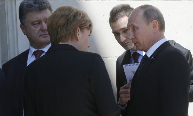 Vladimir Putin, Angela Merkel, Petro Poroshenko