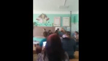 У Львівській області батьки школярів бойкотують навчання