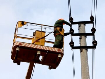 Графики отключения света в Днепропетровской области на 11 июня