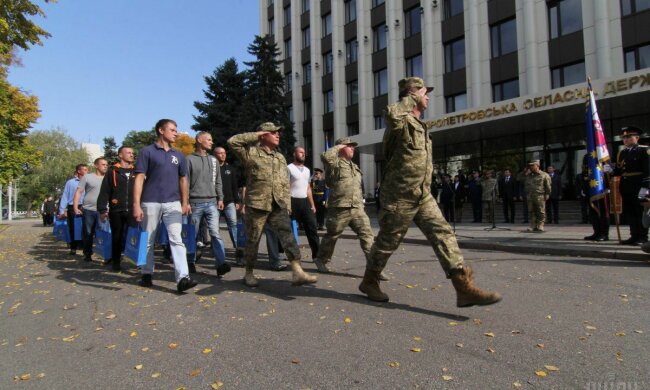 Новий масовий збір в армію застав українців зненацька: “Не до сну тепер”