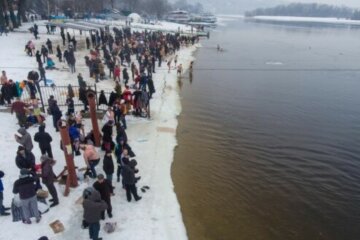 Хрещення Господнє: яка буде погода в цей день і де освятять воду в Харкові