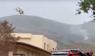 Очевидец заснял вертолет Коби Брайанта перед крушением, видео: заблудился в тумане