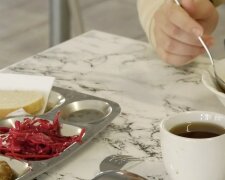 Безкоштовні продукти для ВПО та пенсіонерів у Полтаві