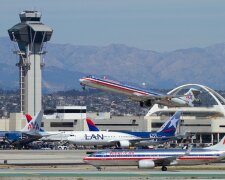 Аеропорт Лос-Анджелеса закрили через стрілянину