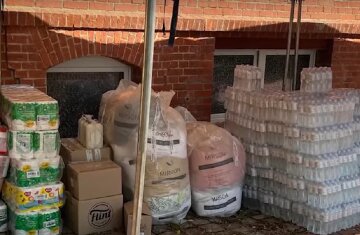 Безкоштовні продукти для ВПО та пенсіонерів у Дніпрі