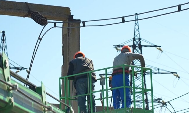 Графіки відключення світла у Івано-Франківській області на 7 квітня