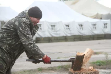 Як військові в зоні АТО готуються до зими (фото)