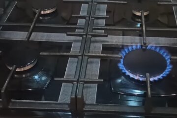 газ, газ на плиті
