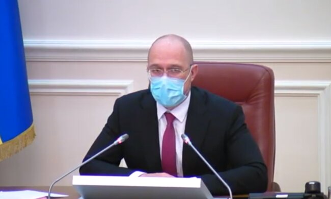 Началась вторая волна эпидемии, срочное заявление Шмыгаля: что теперь будет с карантином