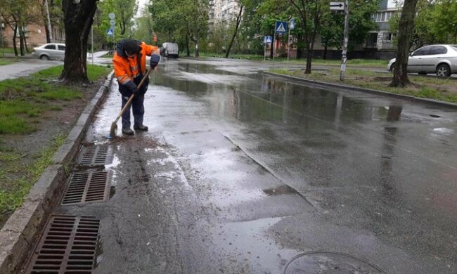 Ліквідовані підтоплення у 8 районах столиці. Гідрослужби продовжують посилену роботу