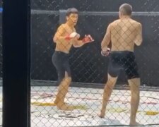 Боец MMA пошел на вопиющую хитрость ради нокаута соперника, видео: "Это оскорбление, извиняюсь"