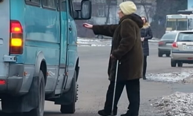 "Знаю я таких пільговиків": маршрутник познущався над пенсіонеркою в Дніпрі