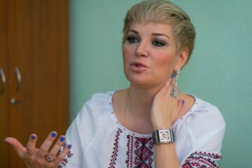 "Общие родственники со Сталиным": Максакова поделилась безумным заявлением о своем родстве и сделала ДНК-тест
