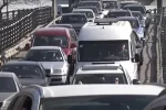 Украинцы смогут сдавать на права, не выходя из дома: в Кабмине разъяснили ситуацию