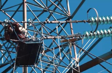 Графіки відключення світла в Одеській області на 14 квітня