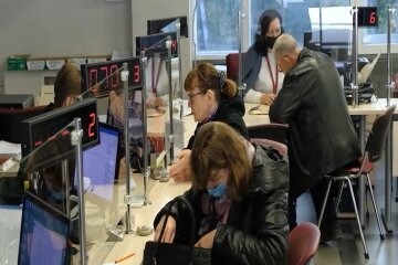 Грошова допомога для пенсіонерів у Харківській області