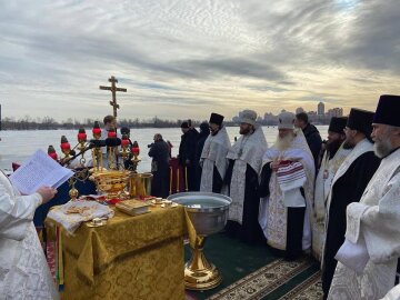 В УПЦ привітали вірян з Хрещенням: "Нехай благодать Йорданова наповнює серця, домівки, нашу українську землю"