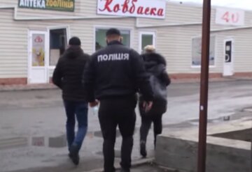 Одеська поліція всюди ловить порушників, на пошук кинулися 380 бригад: відео