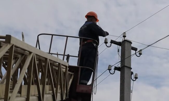 Графіки відключення світла у Київській області на 3 квітня