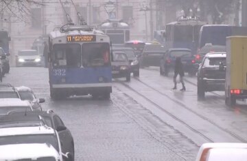 Новий графік руху транспорту в Києві