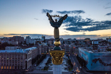 киев