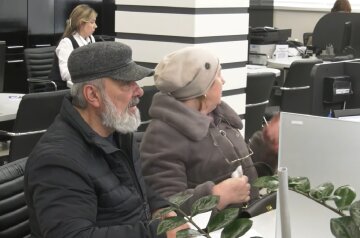 Грошова допомога для ВПО у Харківській області