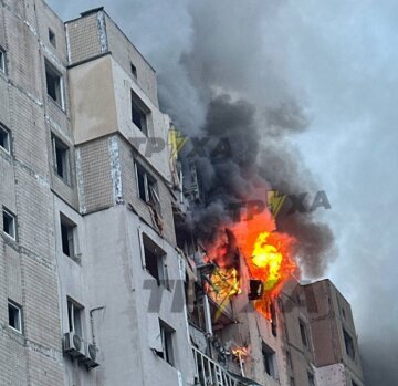 пожар в результате атаки на Киев