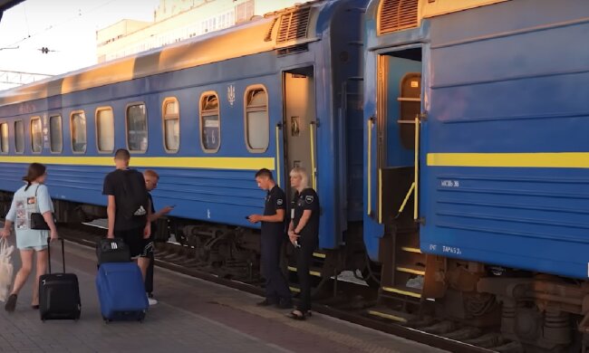 Новый график движения поездов из Киева