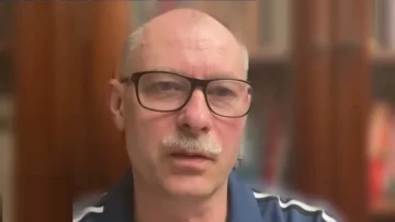 Олег Жданов