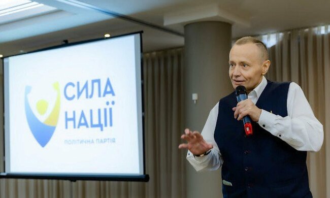 Партія «Сила нації» першою заявила про готовність підставити плече новому уряду. Але готова й гостро критикувати