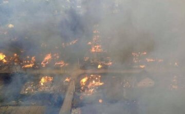 "Полный ужас": российский поселок вспыхнул, как спичка, вместе с домами сгорели магазины и школа