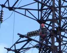 Графіки відключення світла в Дніпропетровській області на 11 грудня