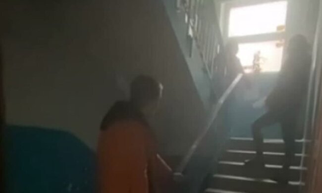 "Гоните их подальше от своих квартир": харьковчан предупредили о наглых аферистах, видео