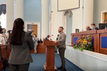 Дмитрий Кухарчук обратился к депутатам Черкасского областного совета с просьбой создать Оперативный штаб