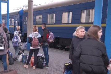 Новый график движения поездов в Днепр